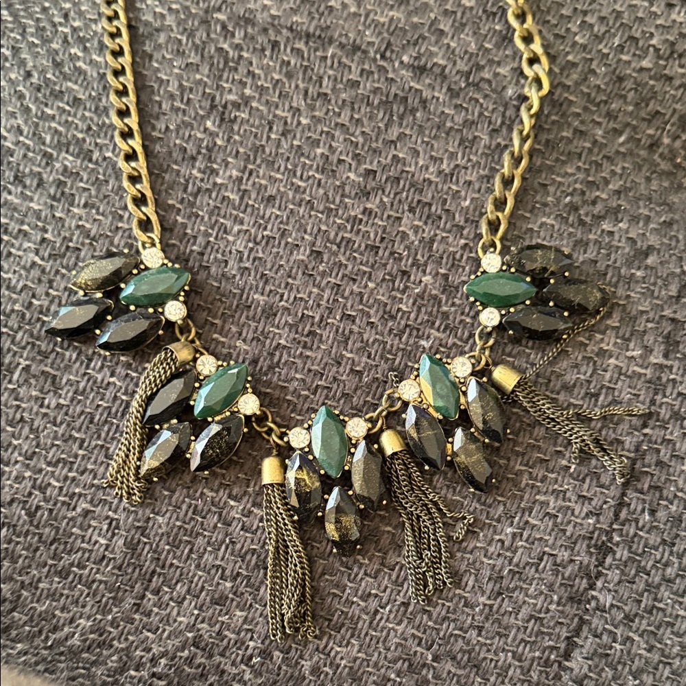 Elegant Green and Black Statement Necklace